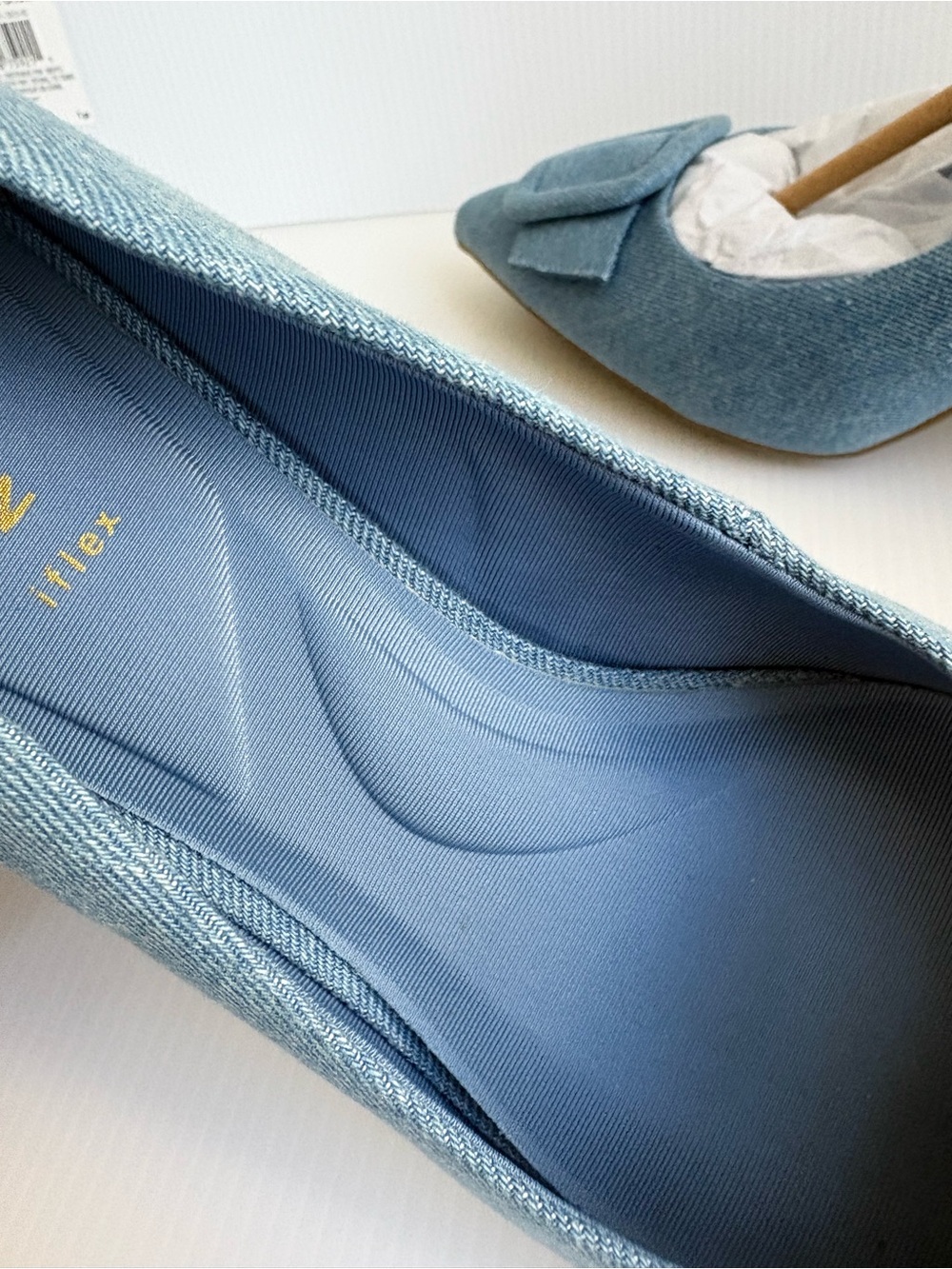 Anne Klein Blue Denim Pointed-Toe Buckle Pumps - Women's Heels Size 9 New - Picture 9 of 12